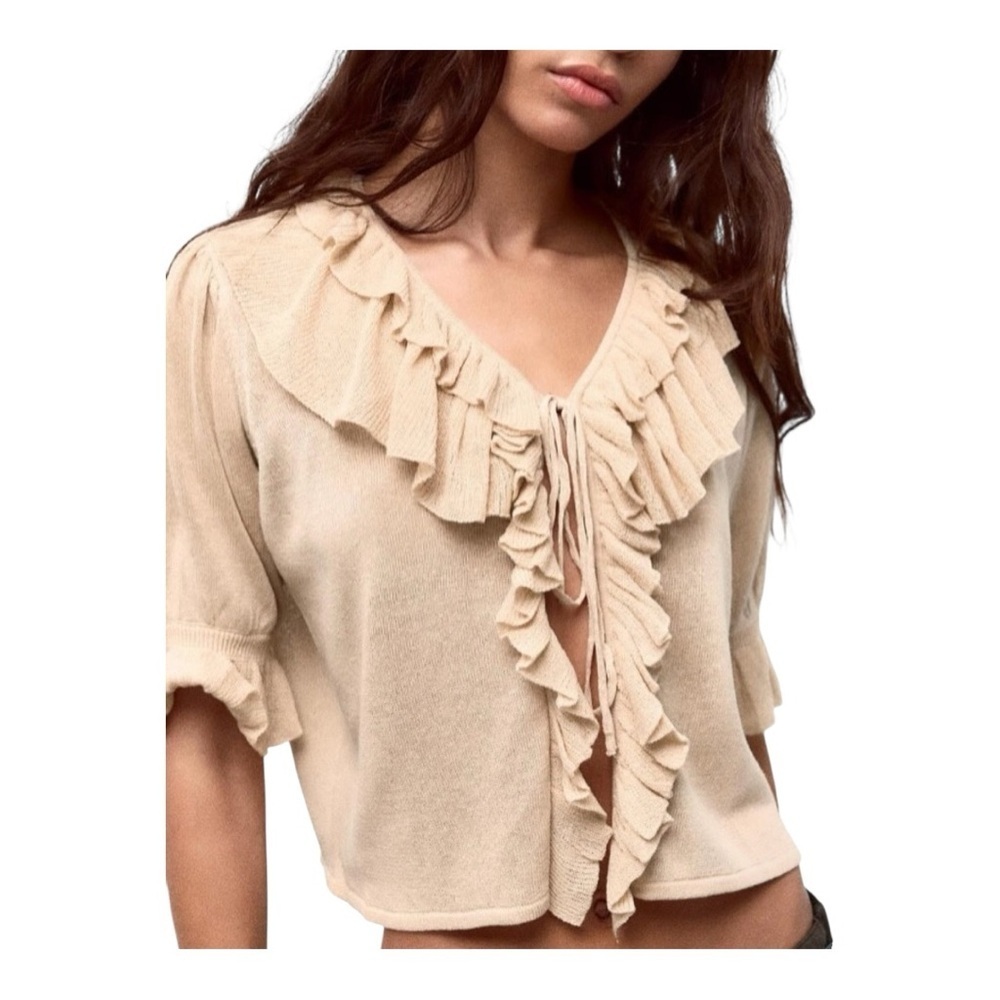 Zara Ruffle Knit Blouse size M NWT Beige Puff Sleeve Romantic Cottagecore - Picture 3 of 6